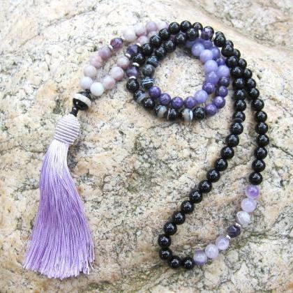108 Beaded Tassel Necklace in Agate..