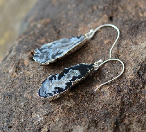 Natural Sliced Grey Amethyst Geode Earrings 